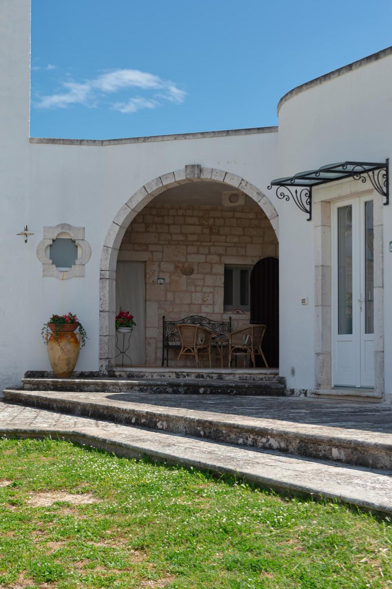 Agriturismo Masseria Aprile Locorotondo Exterior photo