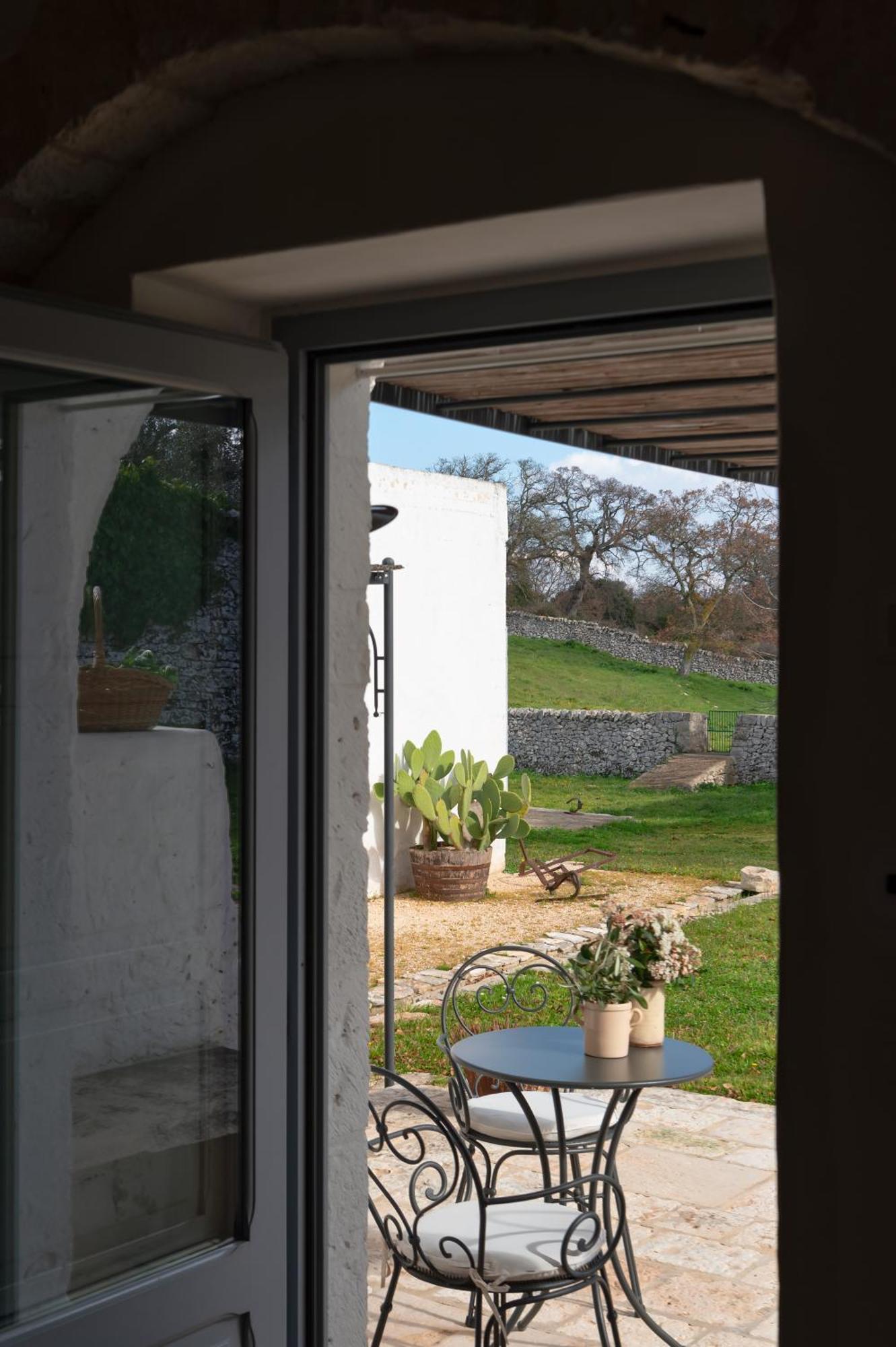 Agriturismo Masseria Aprile Locorotondo Exterior photo
