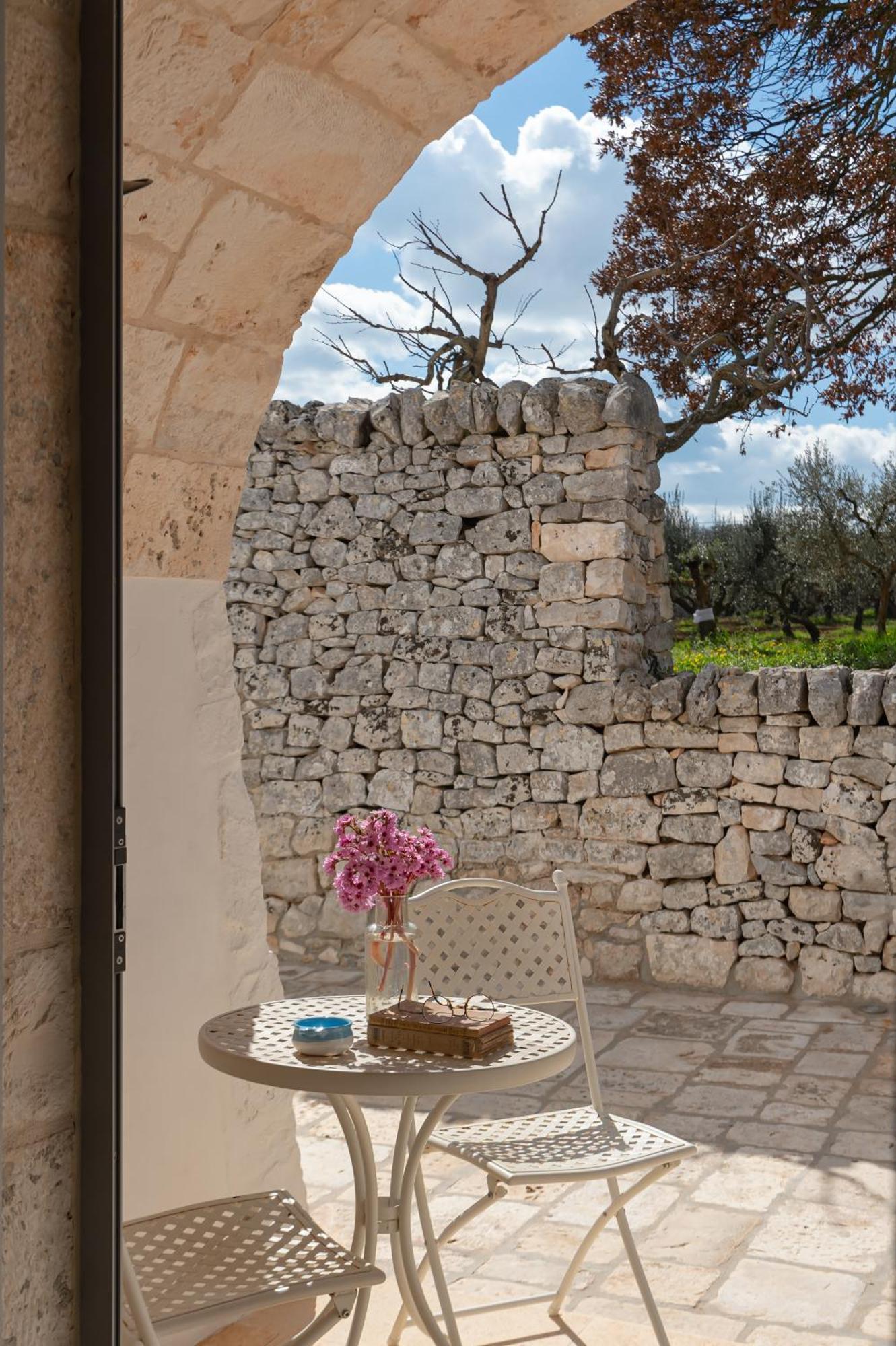 Agriturismo Masseria Aprile Locorotondo Exterior photo